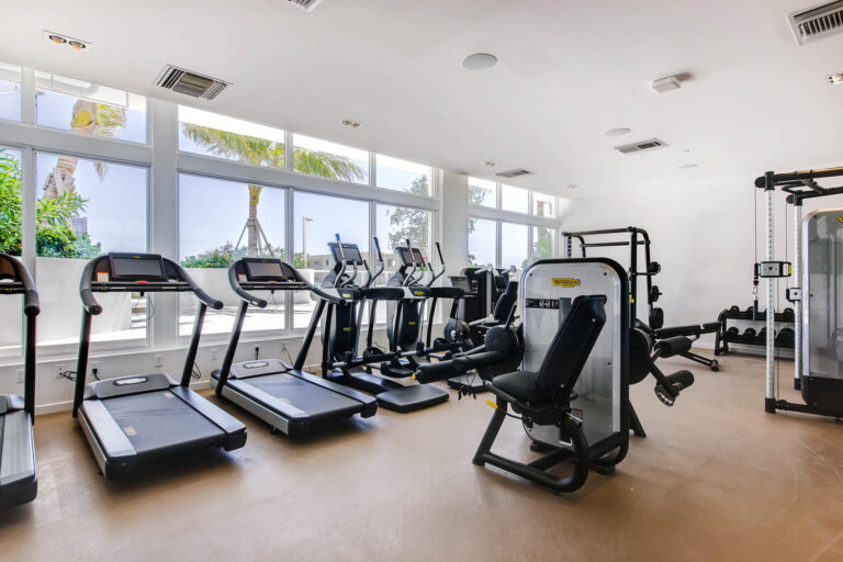 Tiffany House Fort Lauderdale Amenities
